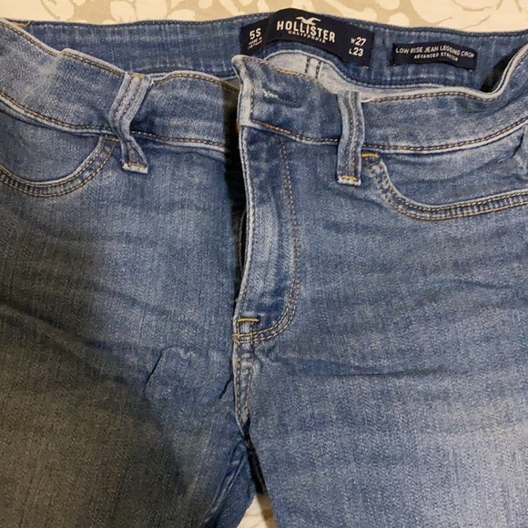 LOT * 3 Pairs of Hollister Jeans - Picture 3 of 9